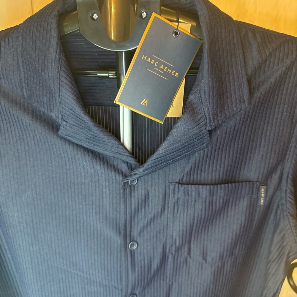 Marc Asher New York Men’s Navy Short Sleeve Button Up Stripe Textured Shirt